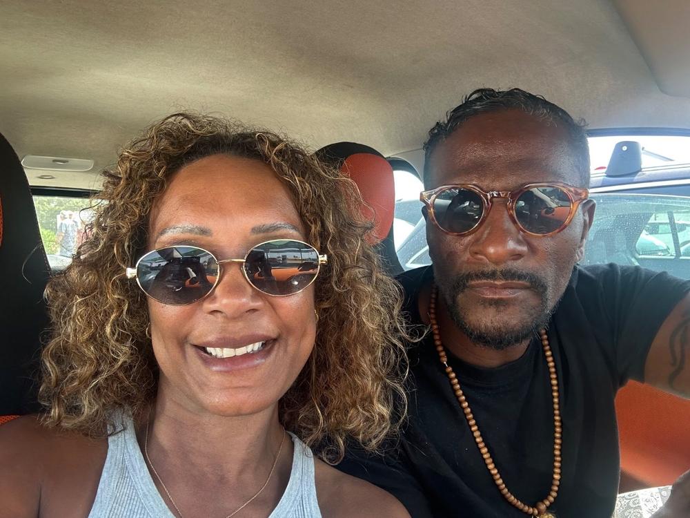 Iris - Customer Photo From Alice Pires