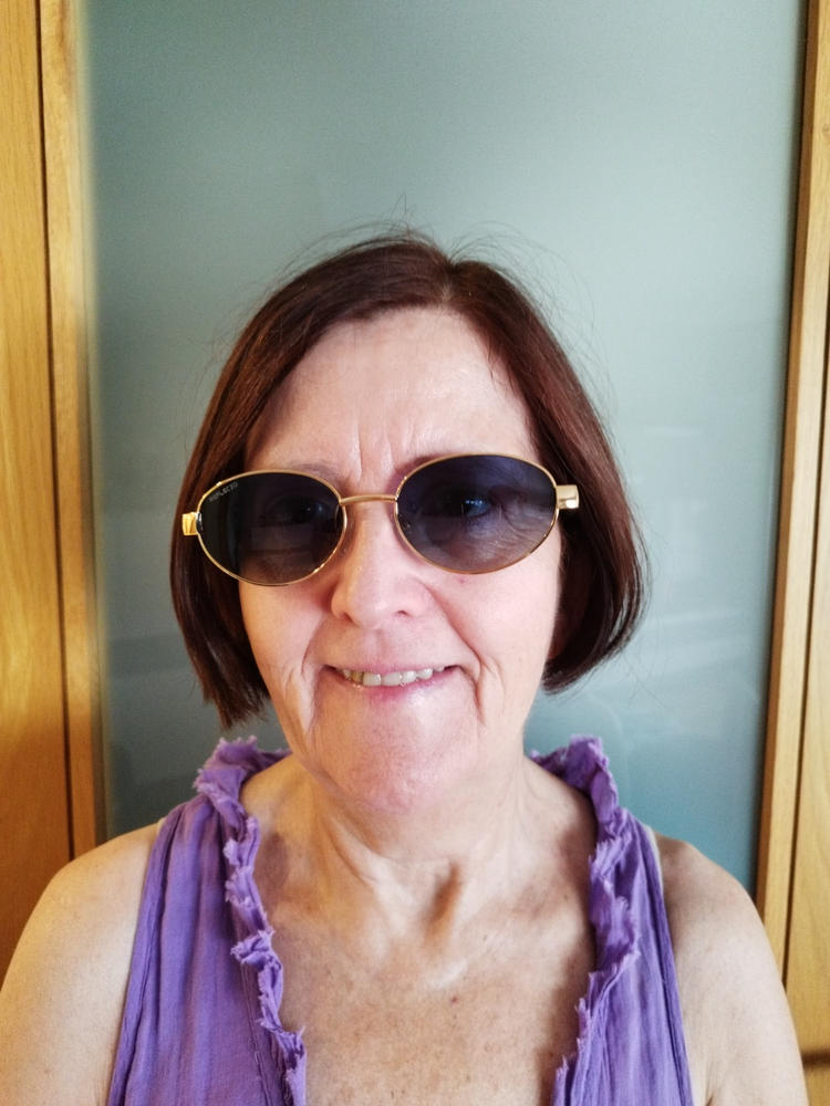 Iris - Customer Photo From Conceição Freitas