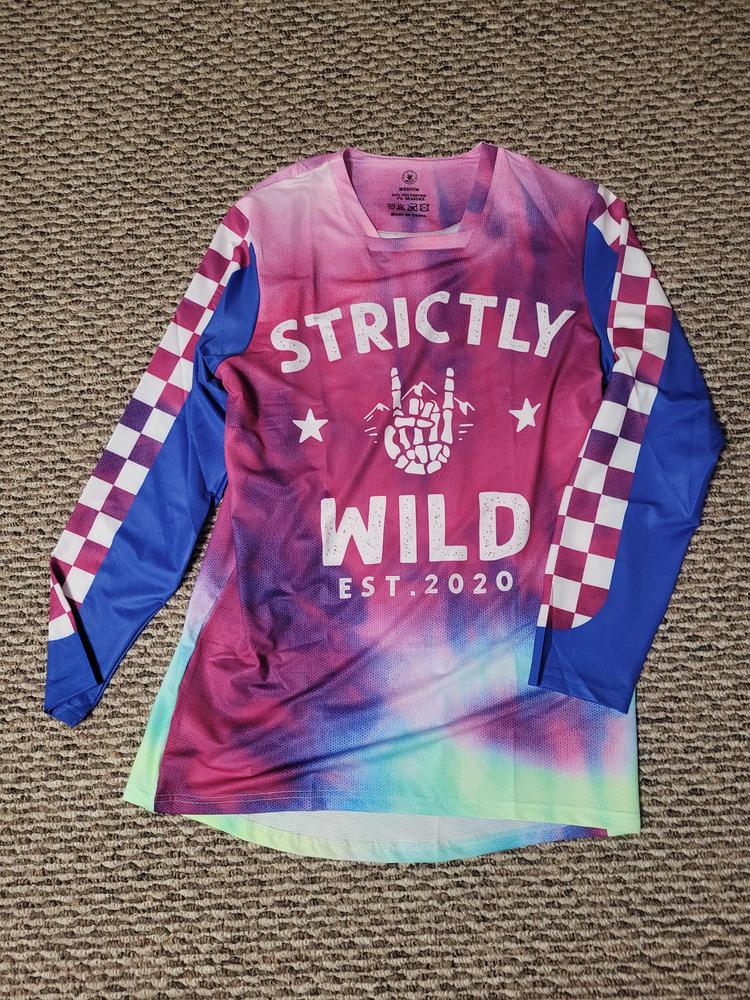 Bubblegum Blast Jersey - Customer Photo From Melissa