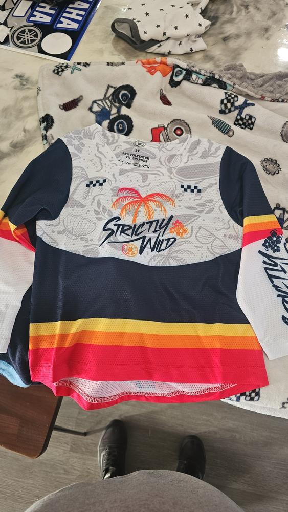 Sunset Rider Jersey - Customer Photo From Mandy G