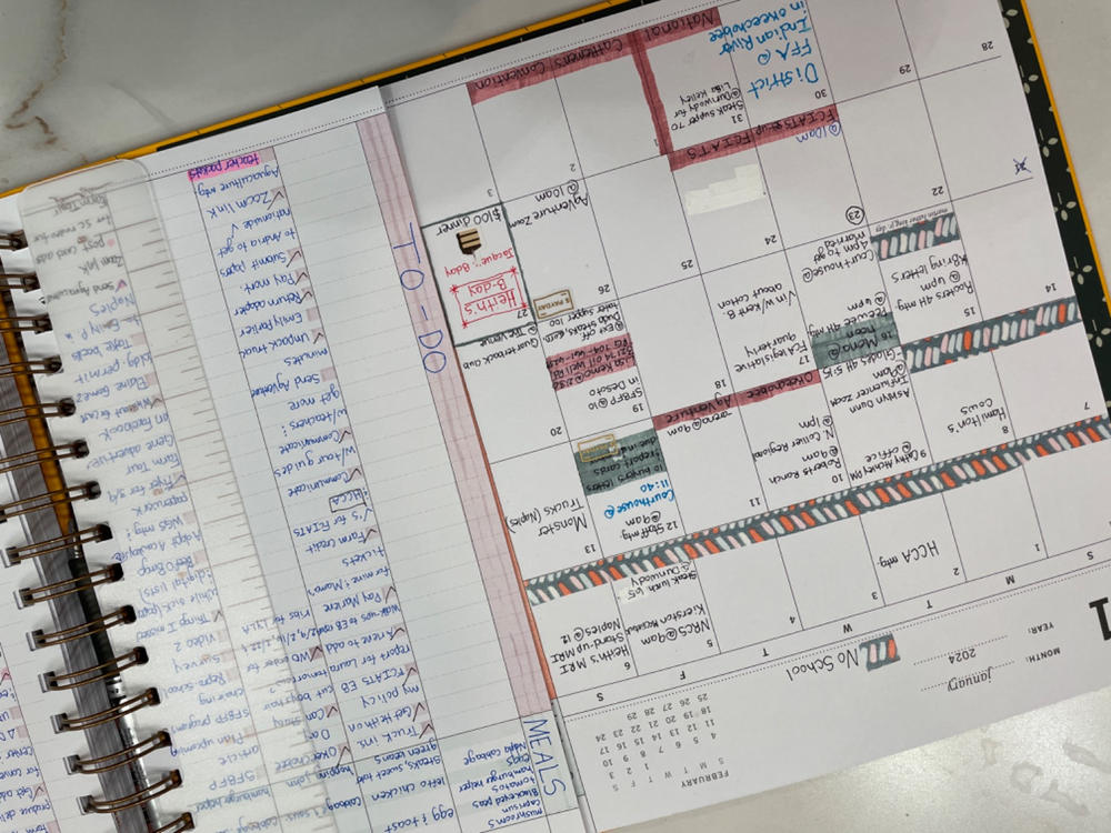 2024 Vertical Weekly Planner, Sunrise - Customer Photo From Lindsey Wiggins