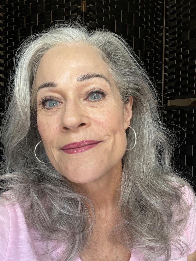 PrimeLash Mascara - Customer Photo From Julie Buras