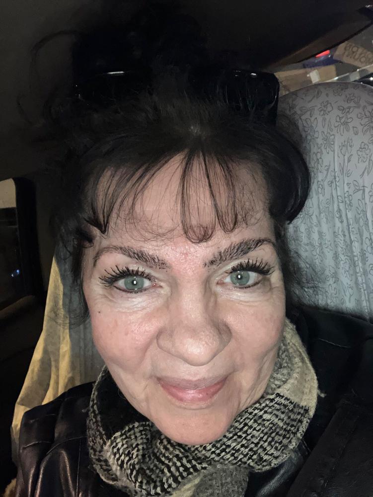 PrimeLash Growth Serum - Customer Photo From Ann Marie Deneen