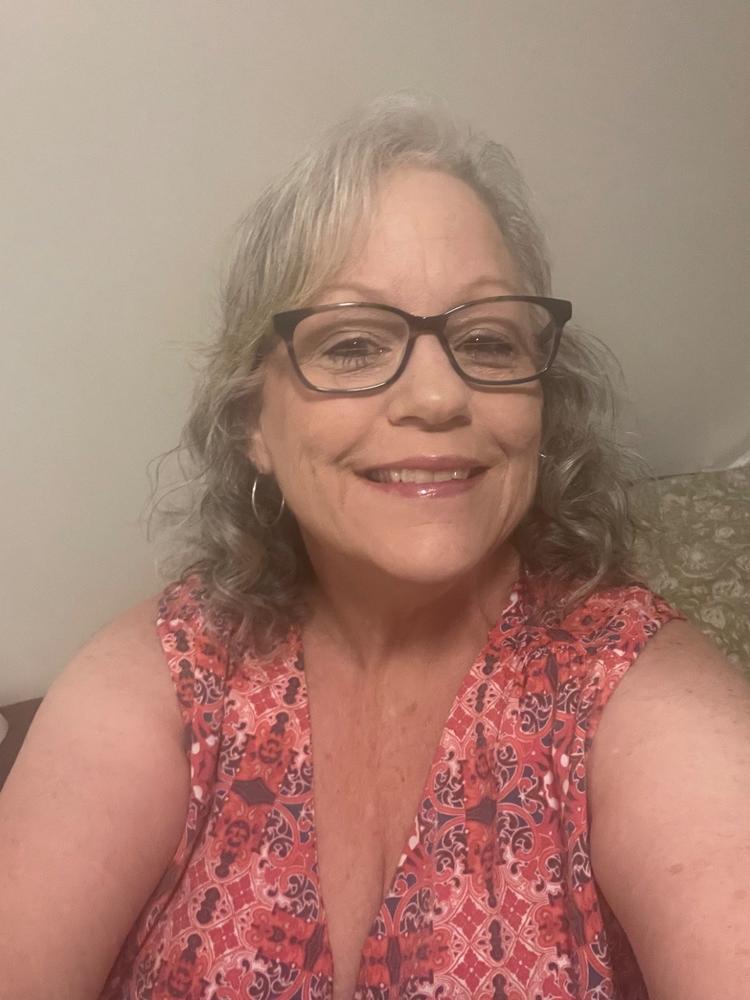 PrimeEyes Glide Eyeliner - Customer Photo From Peggy Sons