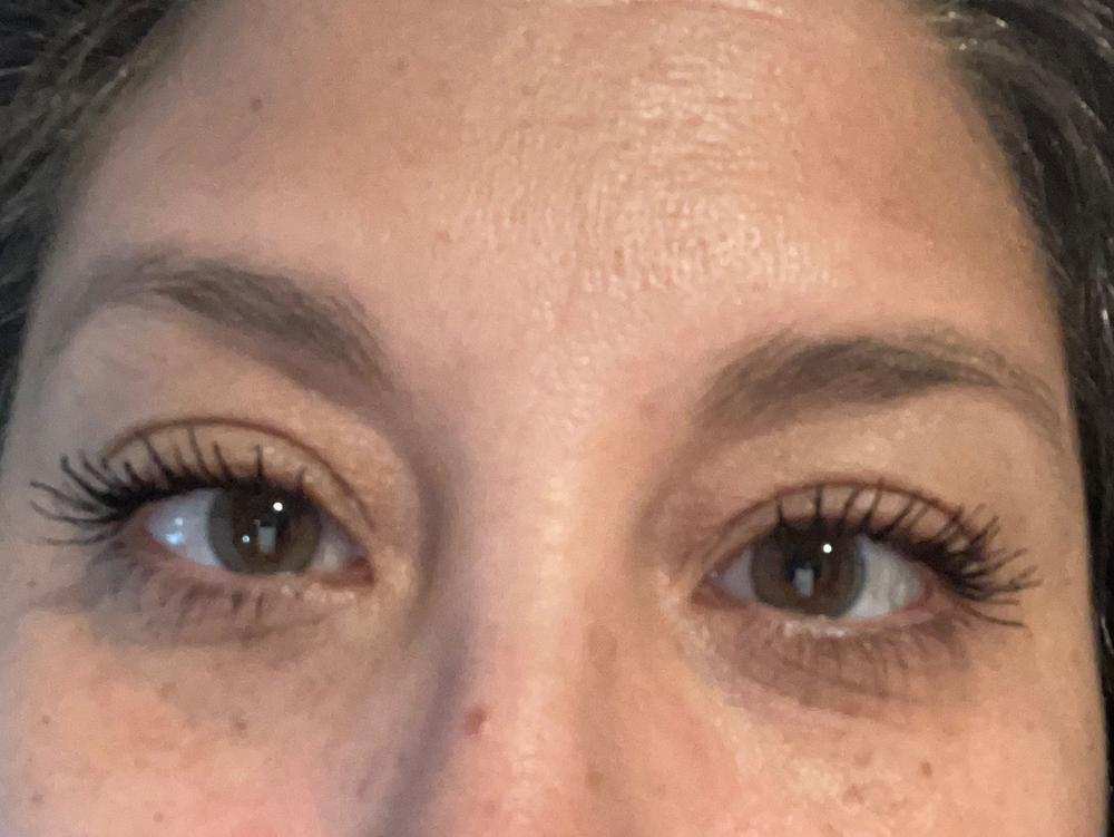 PrimeLash Volumizer - Customer Photo From Leslie Scarbrough