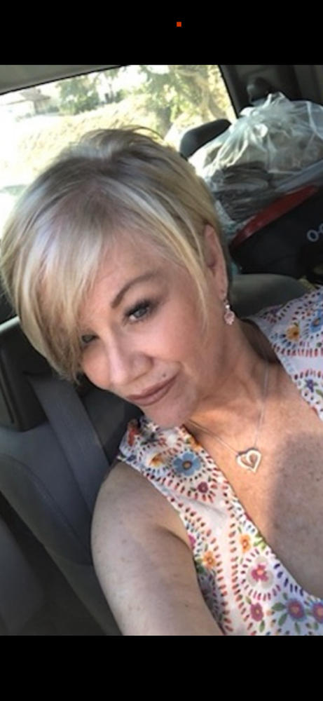 PrimeEyes Eye Brightener - Customer Photo From Elisabeth Sammons