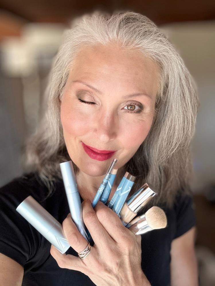 PrimeEyes Eyeshadow Matte - Customer Photo From Ashley Osier