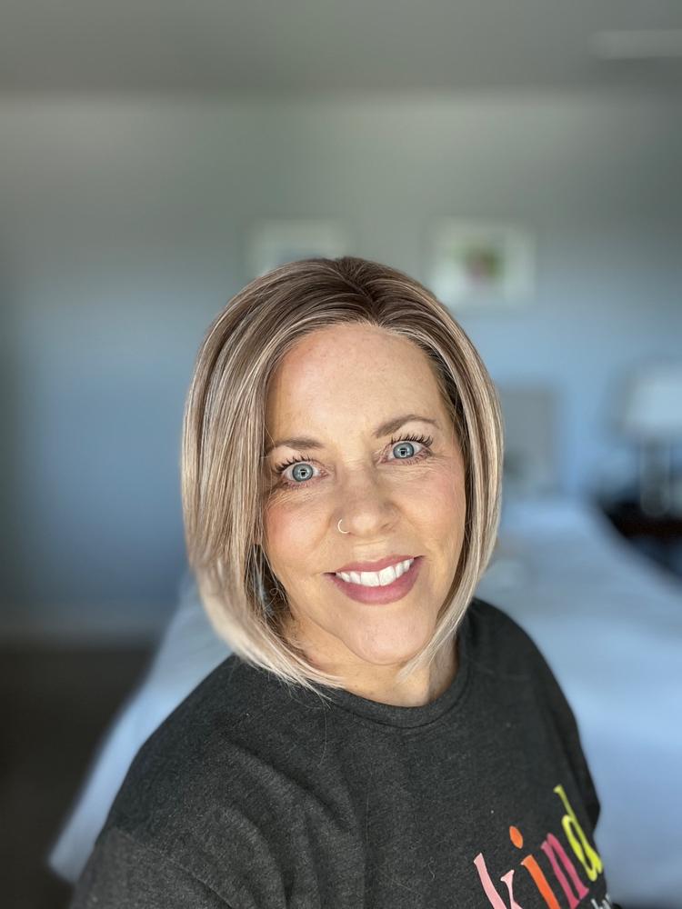 Color Changing Foundation - Customer Photo From Erica Foy
