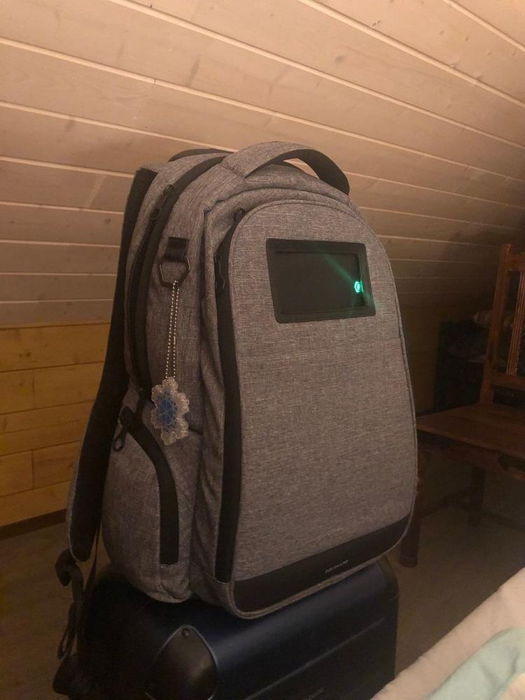 Shore-Tex™ Lifepack: The Solar Powered and Anti-Theft Backpack - Customer Photo From Tsubasa H.