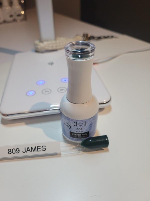 Vernis Gel 3 en 1 #809 James (Collection MANucure 2.0) - Customer Photo From Joannie T.