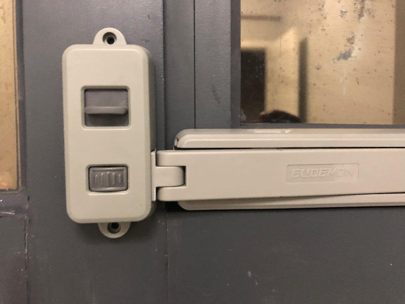 Child Safety Fridge Door Lock (2pcs) –