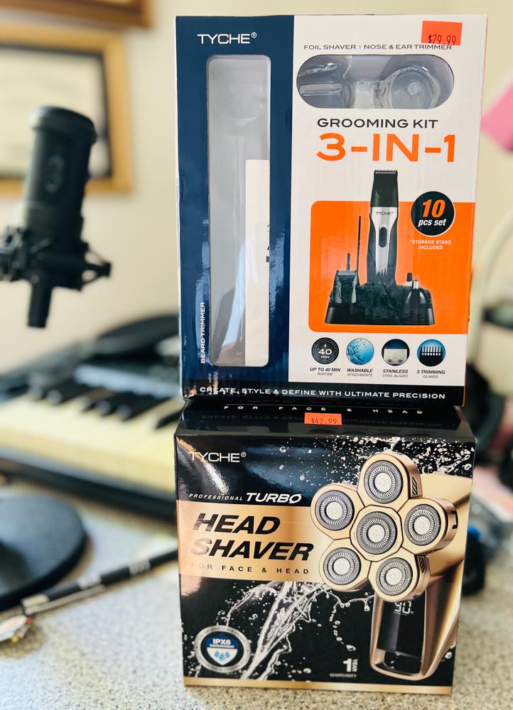 6 BLADES HEAD SHAVER - Customer Photo From Dennis Felton