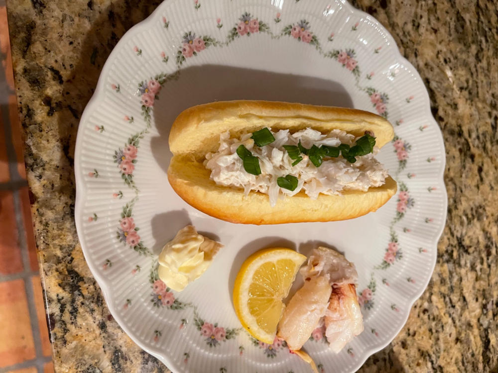Fresh Dungeness Crab Meat - Customer Photo From Maryann Mazzaferro