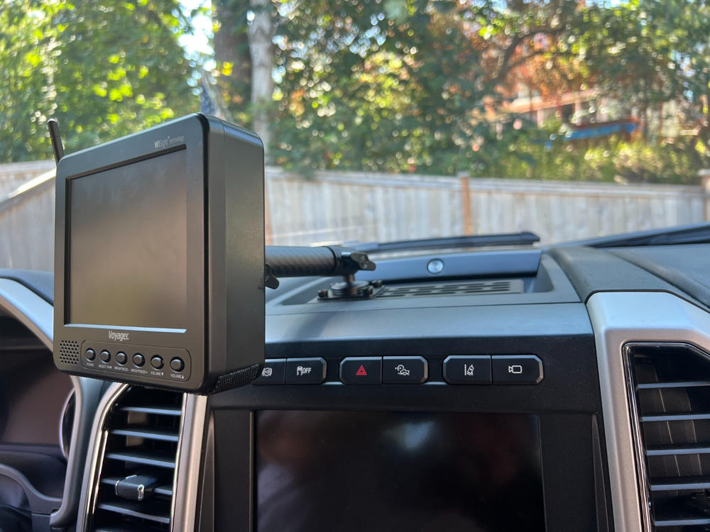 Dash Mount - Support Plate | Ford F-150 & Raptor (2015-2020), Super Duty (2017-2021), (2022 w/ 8" screen) - Customer Photo From Jason Tolentino