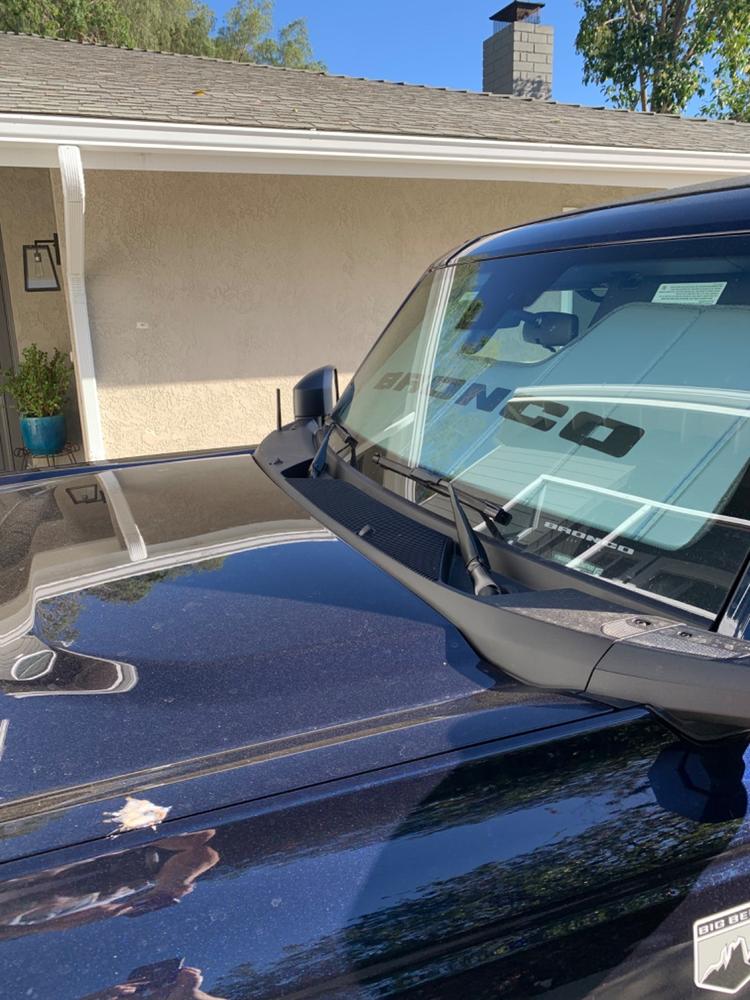 Perfect-Fit Stubby Antenna |  Ford F-150 (2021+), Bronco (2021+) - Customer Photo From Keith Krasnigor