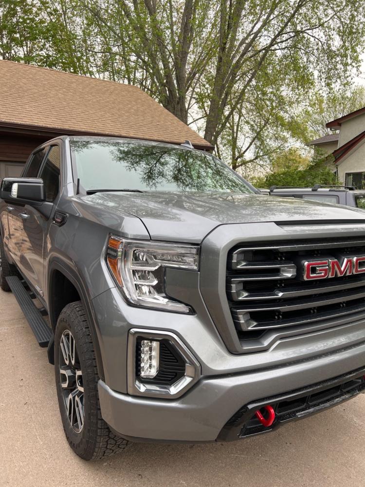 Perfect-Fit Stubby Antenna |  Chevrolet Silverado 1500 (2019+), GMC Sierra 1500 (2019+) - Customer Photo From Anonymous