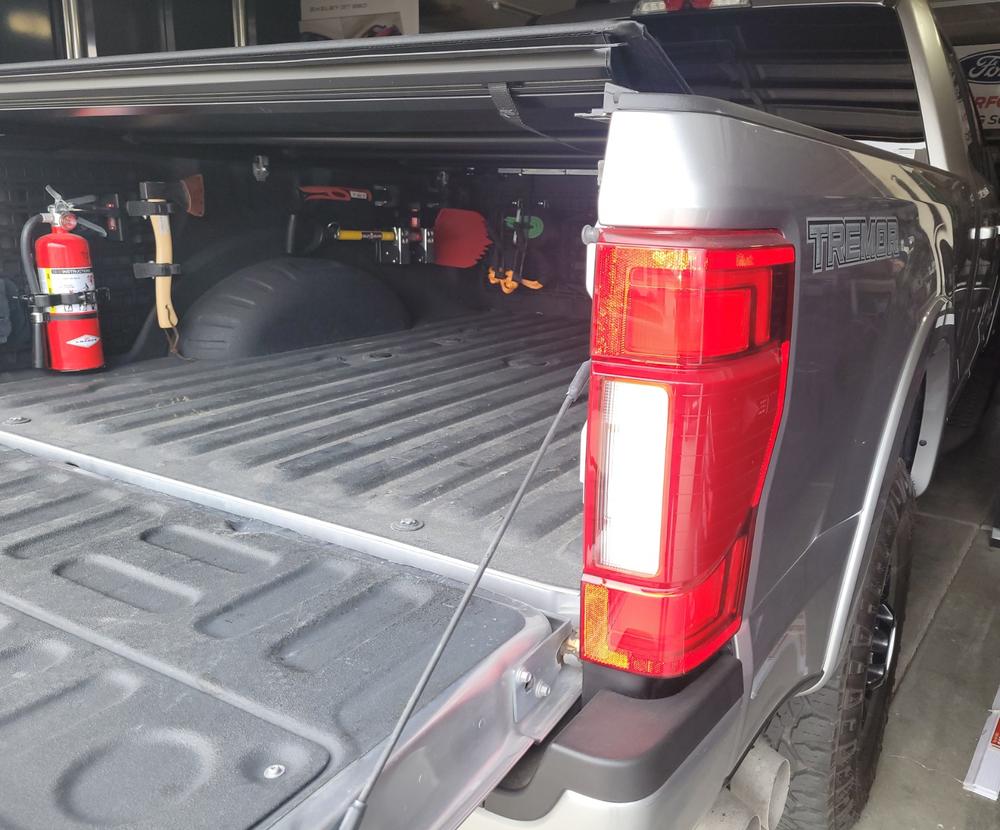 Bulkhead Accessory Rail System | Ford F-250, F-350, F-450 (2017+) - Customer Photo From Kevin White