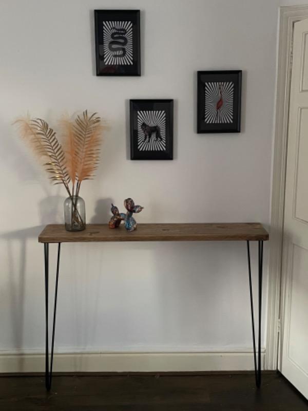 Scaffold-board console table on retailer hairpin legs