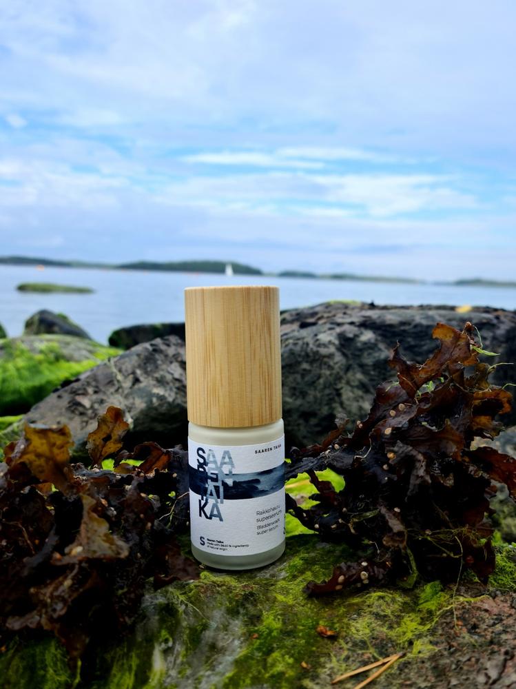 ENNAKKOTILAA Rakkohauru superseerumi, kiinteyttävä, tasoittava ja kirkastava seerumi aikuiselle iholle, sopii myös atooppiselle, ruusufinnille, epäpuhtaalle iholle, UNISEX, 30 ml - Customer Photo From Ellinoora Harju