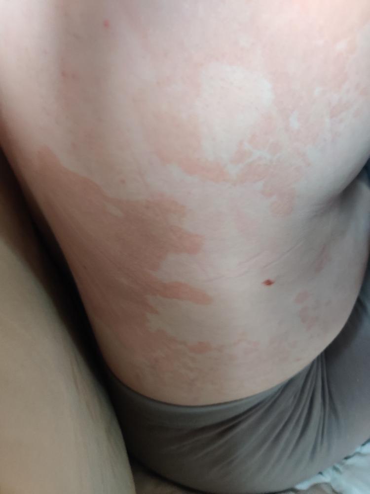 Kesän hehku vartaloöljy, jumalaisen tuoksuinen, nopeasti imeytyvä kuivaöljy vartalolle, 100% luonnollinen,vegaaninen, 50ml - Customer Photo From Vuokko S.