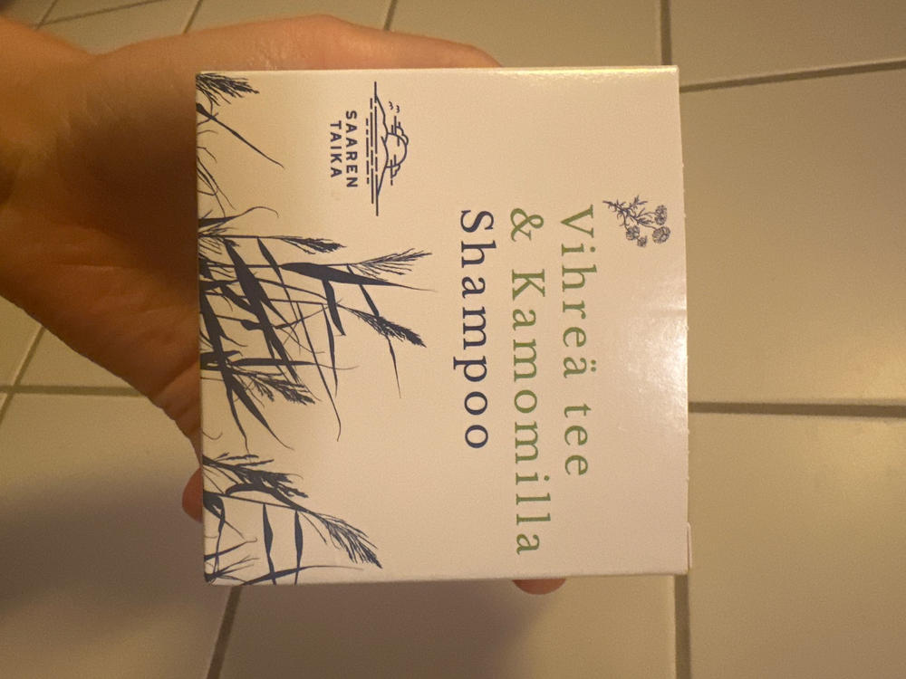 Vihreä Tee & Kamomilla 2 in 1 shampoo psoriasis päänahalle ja vartalolle, vähentää kutinaa ja hilsettä, 100% luonnollista, vegaaninen - Customer Photo From Sonja M.