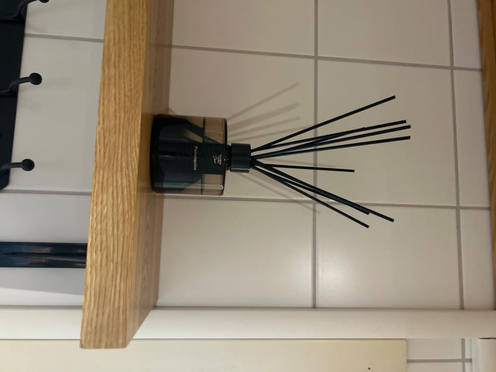 Huonetuoksu Puutarhajuhlat, magnolia, tuoksun kesto n. 6kk! (Huom! Iso!) 225ml - Customer Photo From Minna Penttinen