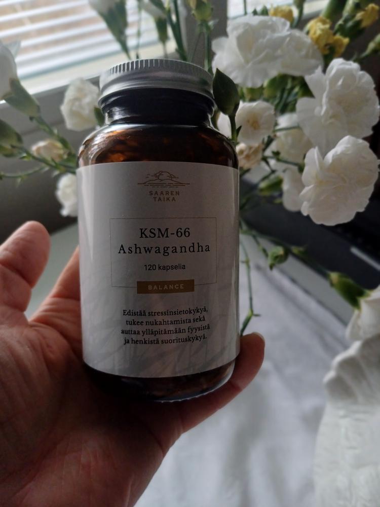 Ashwagandha ravintolisä, edistää stressinsietokykyä ja tukee nukahtamista - Customer Photo From Eira V.