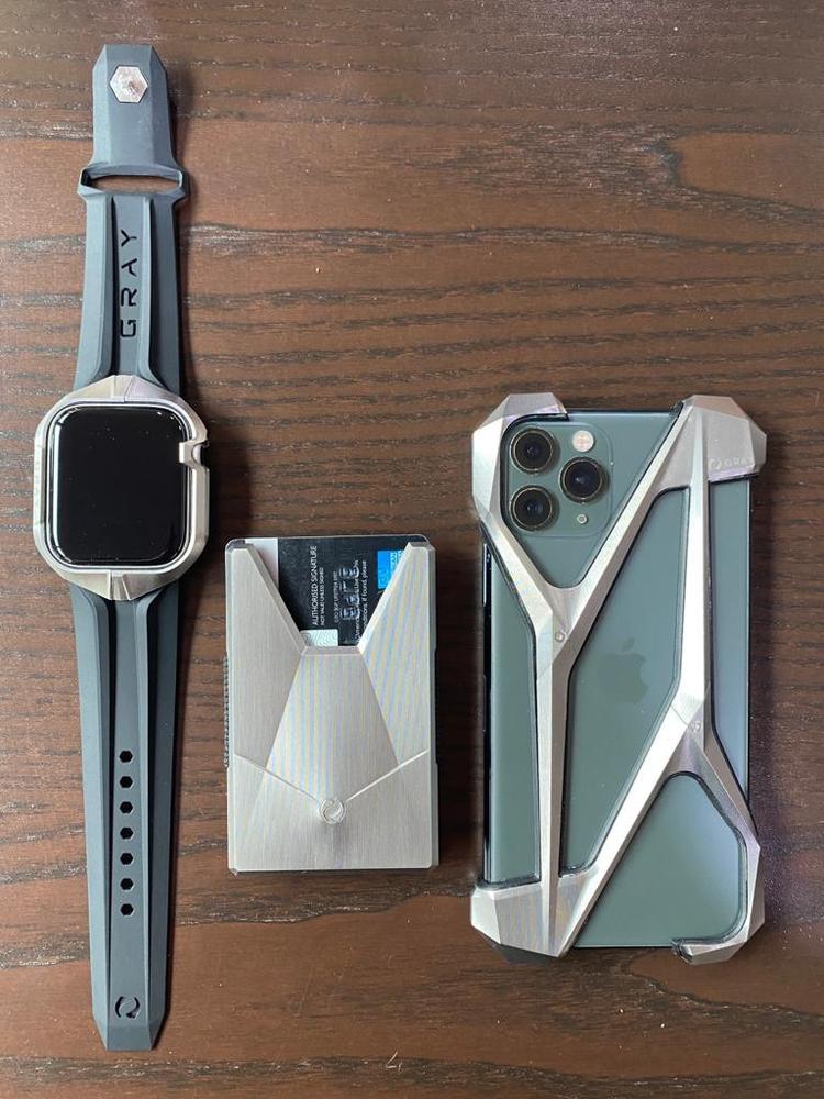 Titanium Apple Watch Case Cyber Watch® 9132