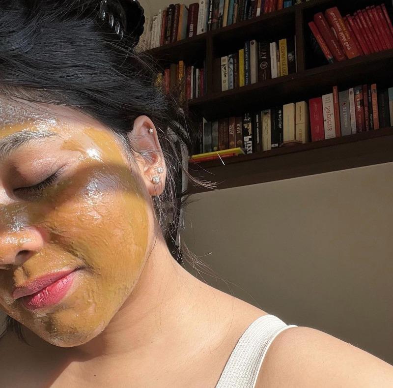 Mitti Raw Honey Face Masque - Customer Photo From glowwithkaydot