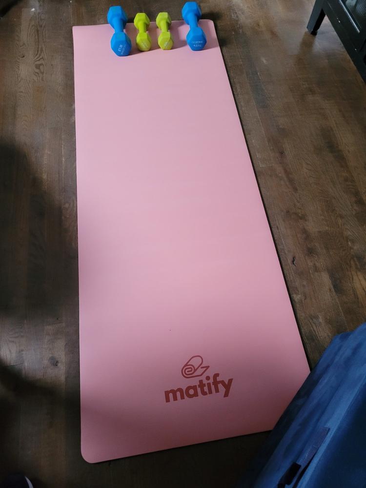 The "Pro" Yoga Mat - 6mm - Customer Photo From Stephanie r.