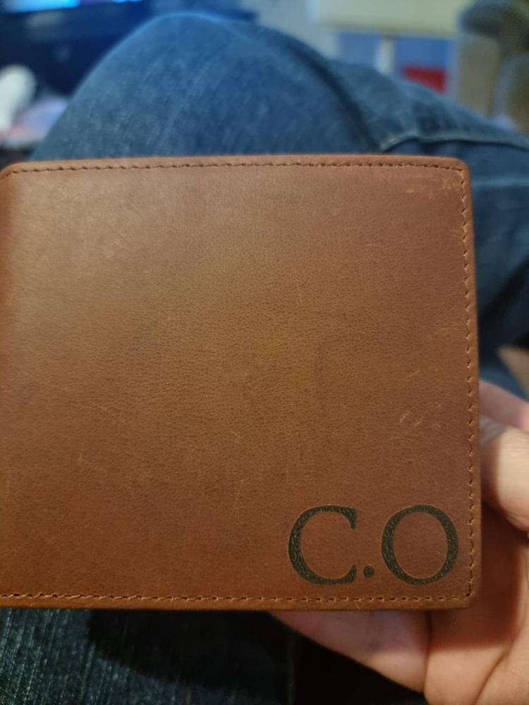 The Perfect Gift for Him: Slim Leather Wallet with Wooden Gift Case - Customer Photo From Anne Blanda