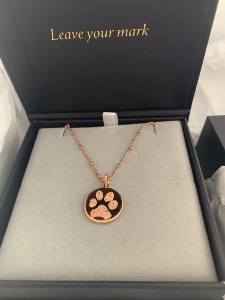 The Double Sided Paw Print Necklace | Bobble Chain - Customer Photo From Anneke Engwerda
