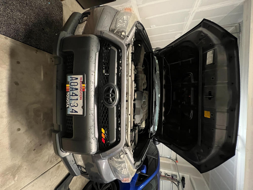 Taco Vinyl 4Runner Grille Badge - Customer Photo From Seyna Theang