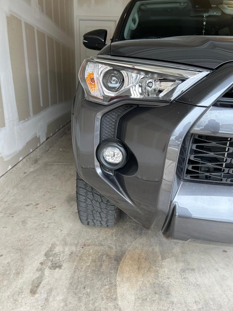 Lamin-X Fog Light Covers For 4Runner (2014-2024) - Customer Photo From Carlos l.