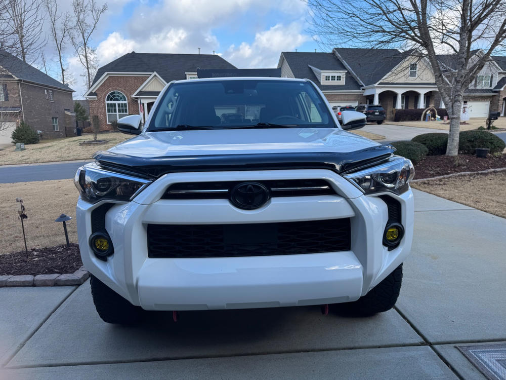 AVS Bugflector II Hood Shield For 4Runner (2010-2024) - Customer Photo From Anthony Washington