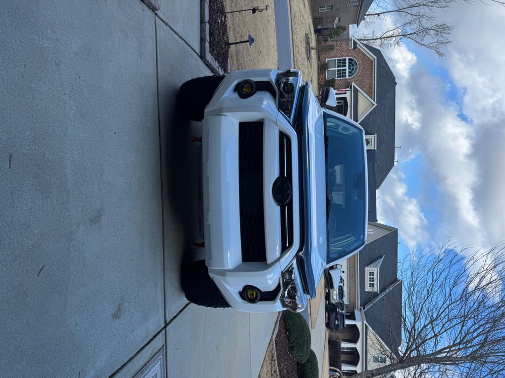 AVS Bugflector II Hood Shield For 4Runner (2010-2024) - Customer Photo From Anthony Washington