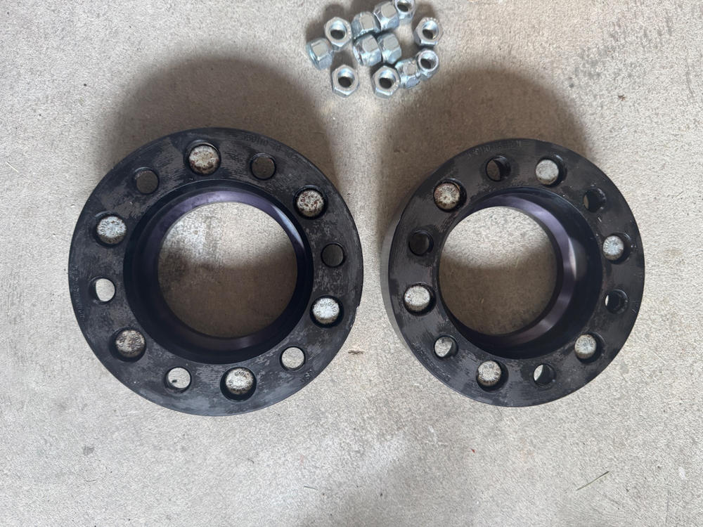 Spidertrax Toyota 1.25" Thick Wheel Spacers (1996-2023) - Customer Photo From Brandon Force