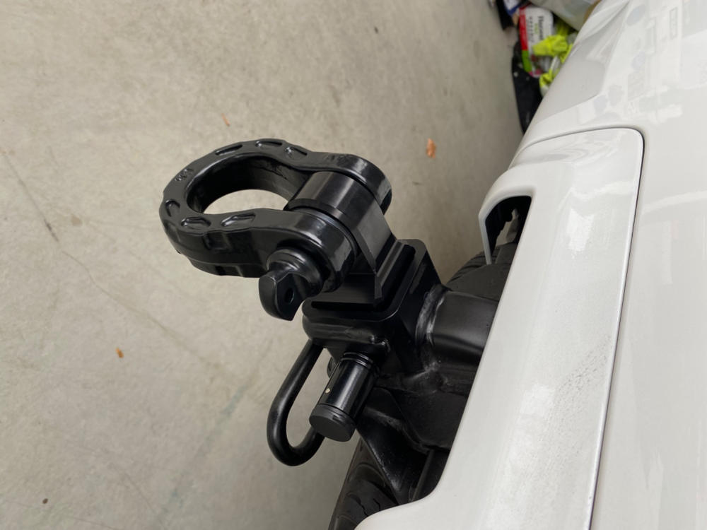 4Runner Lifestyle Hitch Shackle Receiver - Customer Photo From Ricky M.