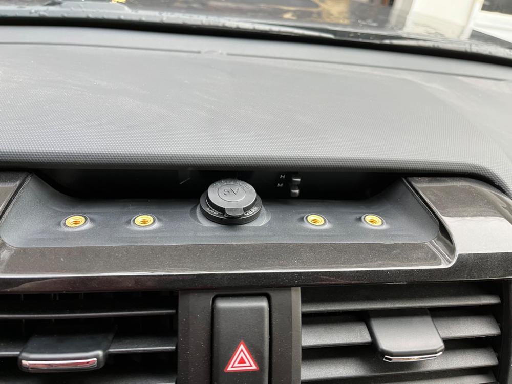 LabOps Gear Dash Mount For 4Runner (2010-2023) - Customer Photo From Kenneth W.