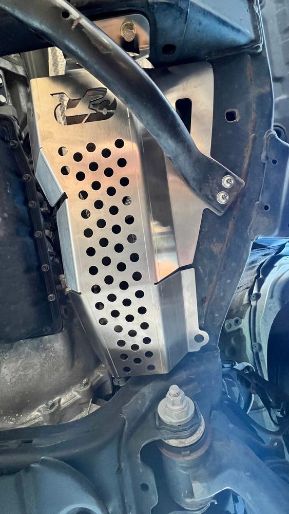 Cali Raised Catalytic Converter Shield For 4Runner (2014-2023) - Customer Photo From Jesse