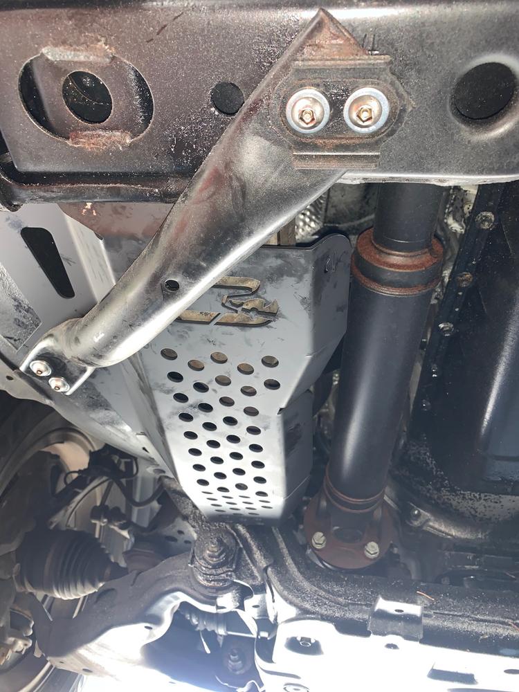 Cali Raised Catalytic Converter Shield For 4Runner (2014-2024) - Customer Photo From Kelvin P.