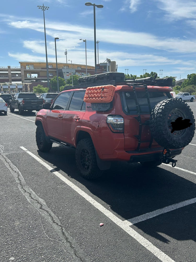 Prinsu Rear Window Accessory Panel For 4Runner (2010-2024) - Customer Photo From Kevin J.