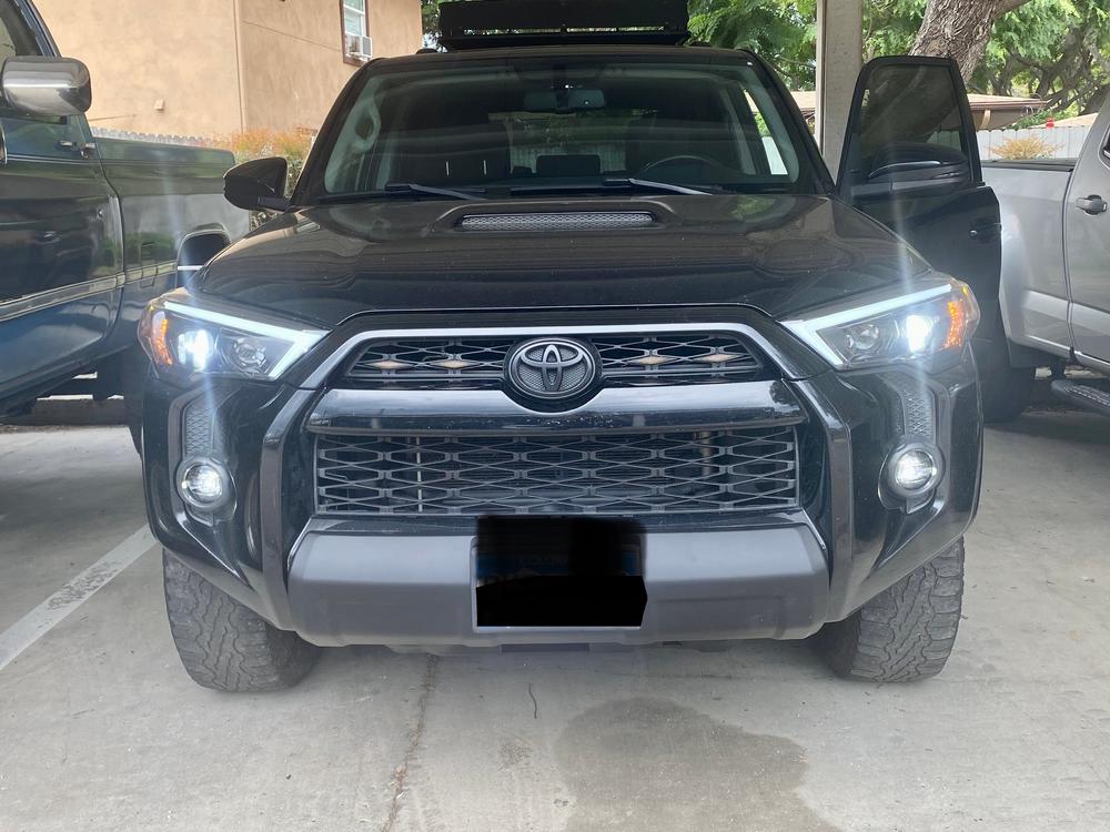 AlphaRex Universal Toyota Dual Color LED Projector Fog Lights (2010-2023) - Customer Photo From KMAC1080
