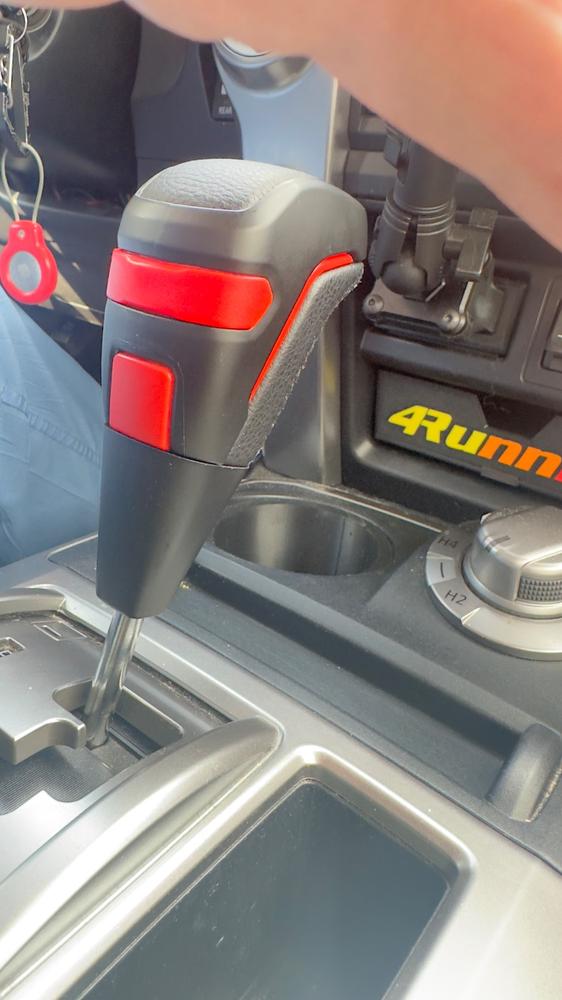 4Runner Lifestyle Rogue Shift Knob For 4Runner (2010-2024) - Customer Photo From Linda Marquette