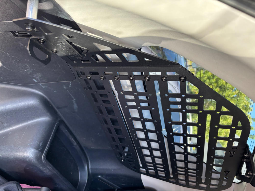 4Runner Lifestyle Rear Window Molle Panels For 4Runner (2010-2024) - Customer Photo From Wilfredo Hill Rosado