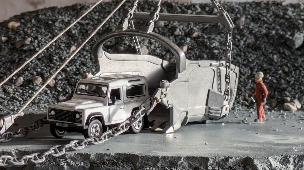 Oxford Diecast Land Rover Defender 90 Station Wagon White (HK Reg) - Customer Photo From Rod Turner