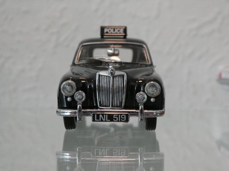 Oxford Diecast Northumberland County Constab. MGZA Magnette - 1:43 Sca - Customer Photo From Roy Barkley