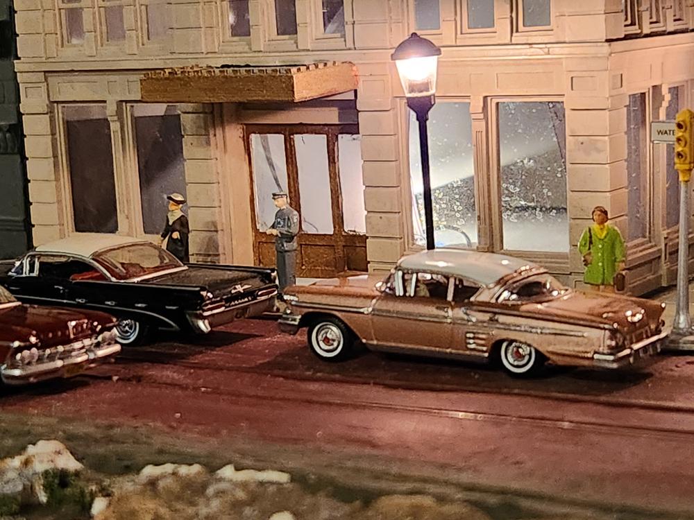 Oxford Diecast Chevrolet Impala Sport Coupe 1958 Cay Coral and White 1:87 scale - Customer Photo From Bill Pence