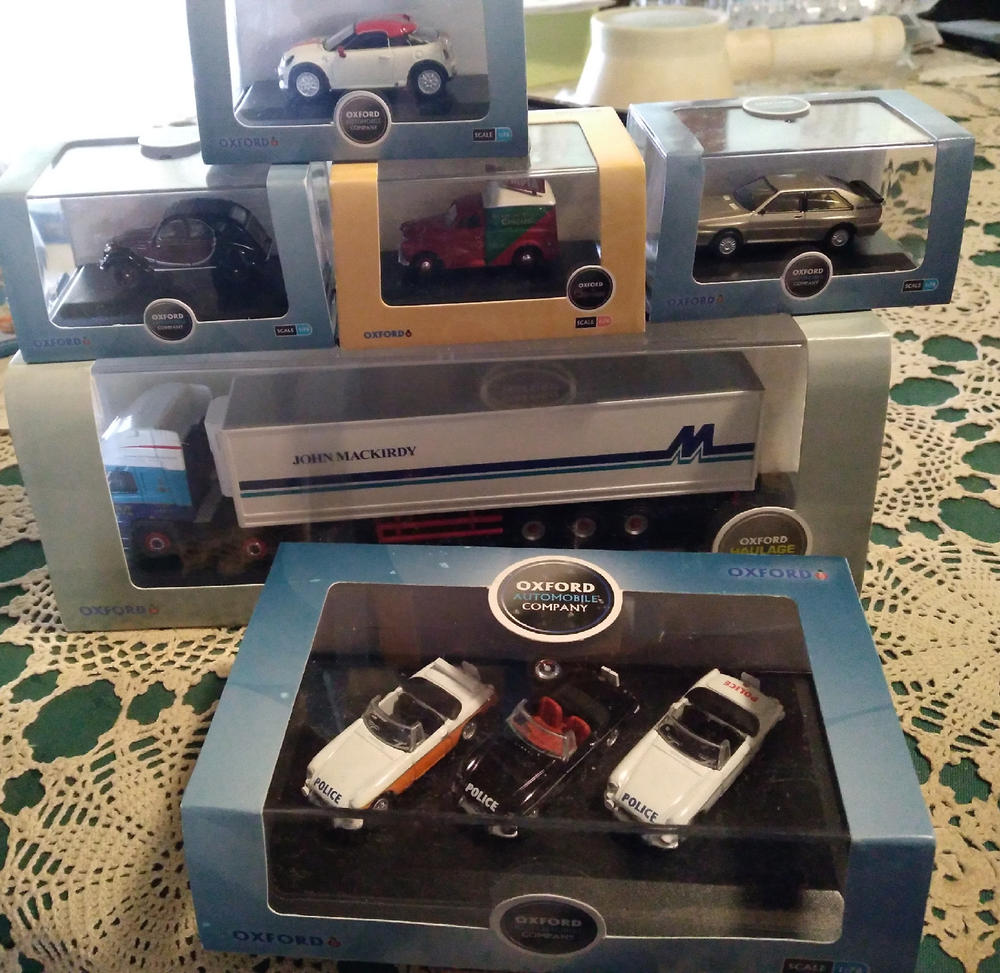 Bargain Box 1:76 Overseas ( Outside of UK ONLY) - Customer Photo From Jeffrey Heard