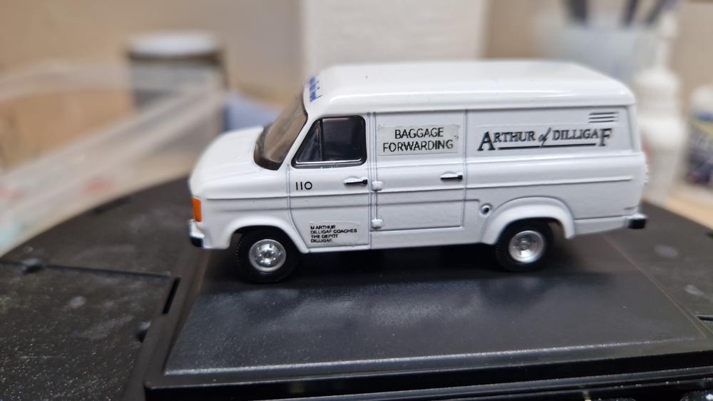 Oxford Diecast 1:76 OO Gauge Ford Transit Mk2 White Van – 76FT2001